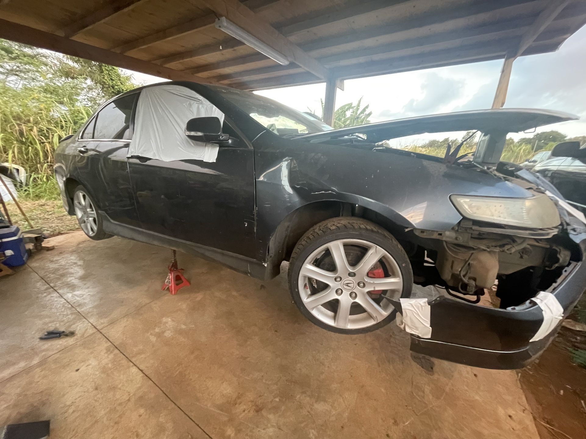 2004 ACURA TSX FOR PARTS 