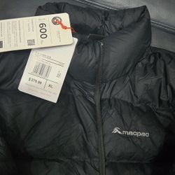Original Macpac Men Puffer Jacket - Size XL - Color Black