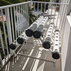 Balcony aquaponic system