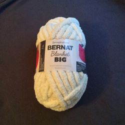 Yarnspirations Bernat Blanket BIG Yarn🧶, Vintage, 1 Soft Thick Skein, 10.5 Oz, NEW