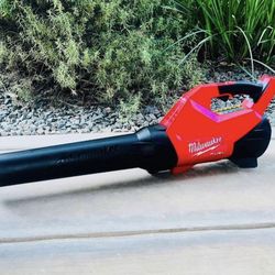 Milwaukee M18 FUEL 140 MPH 500 CFM 18V Lithium-Ion Brushless Handheld Blower (Tool-Only) New !!