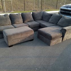 Gray U Shaped Sectional 