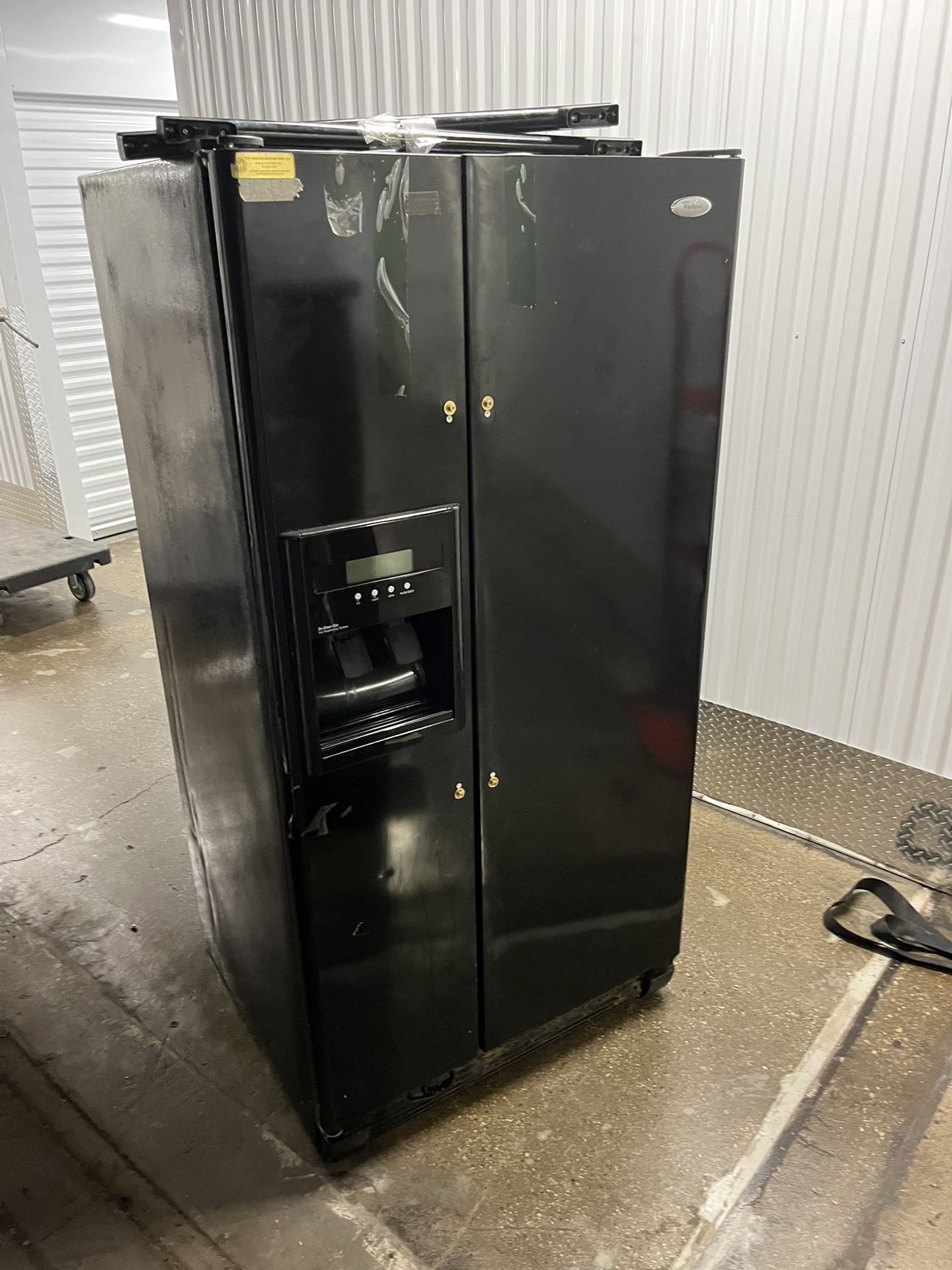 Whirlpool Side By Side With Ice Maker