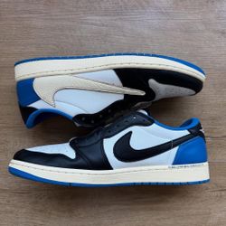 Nike Jordan 1 x Travis Scott: Fragments Low 