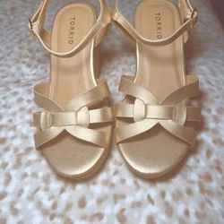 Torrid Gold Strappy Cork Wedge (WW) 8.5