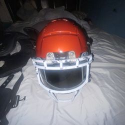 F7 Football Helmit And XZenith Shoulder Pads 