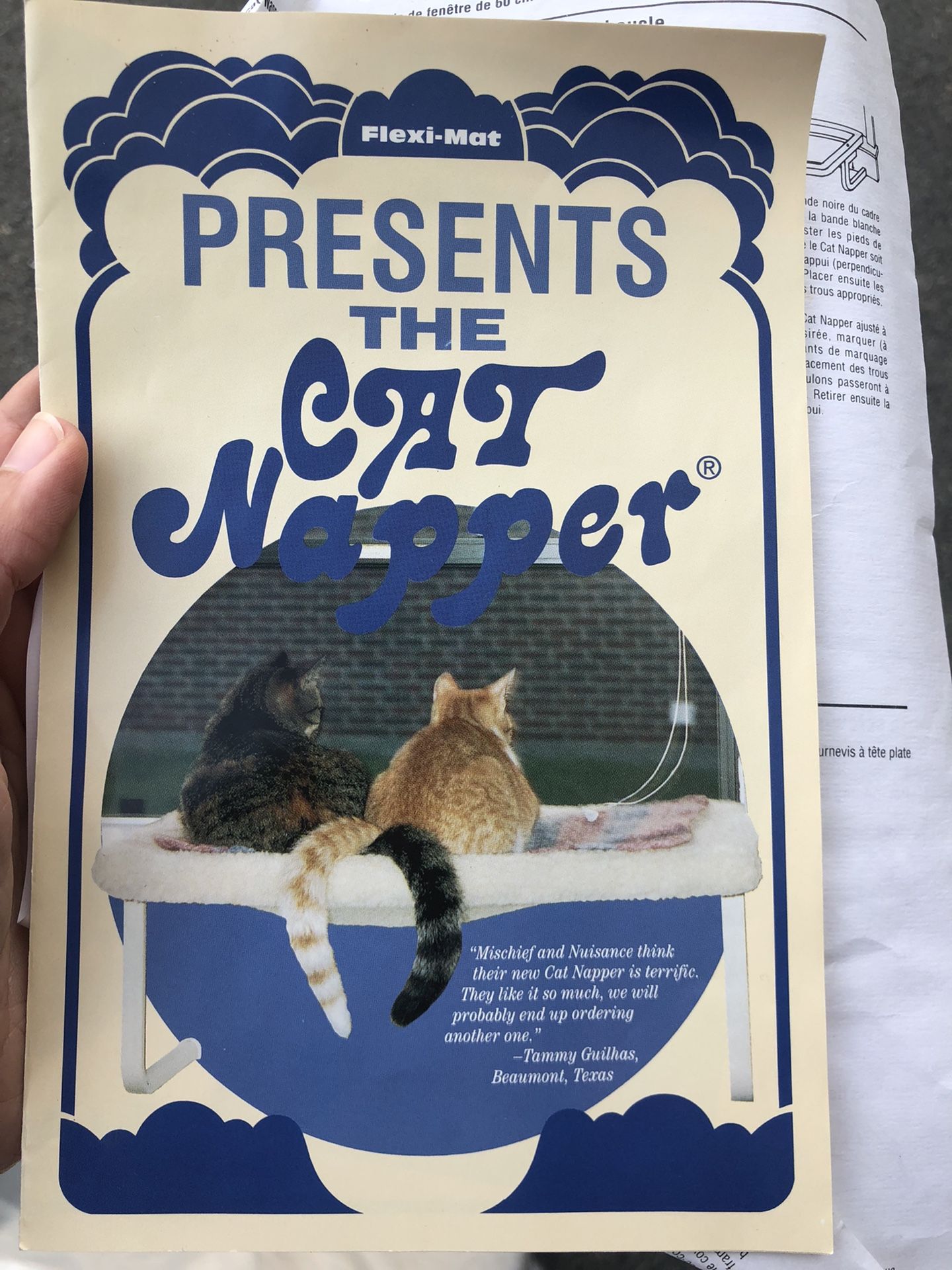 Flexi may Cat Napper For Window. Super Cozy And Soft. New. Never Used.