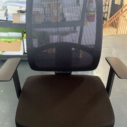 Office chair 