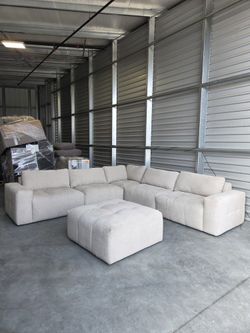 Paige 6-piece Modular Fabric Sectional
Modular Sectional 
Costco Sectional for sale High quality Comfortable clean 