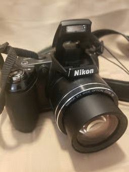 NIKON DIGITAL CAMERA