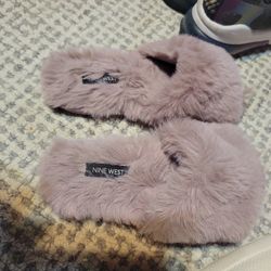 Womens Shoes
