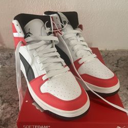 Puma Caven Mid Men’s Size 11 – Black/Red – Brand New in Box