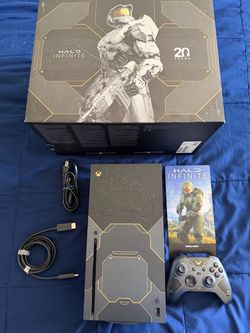 Xbox Series X Halo Infinite Limited Edition Console with Controller and Box