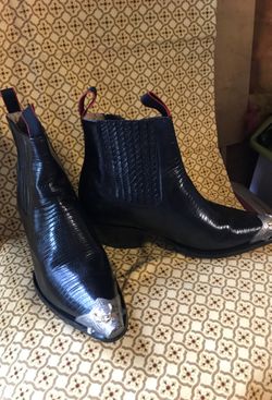 Mens genuine leather boots size 29