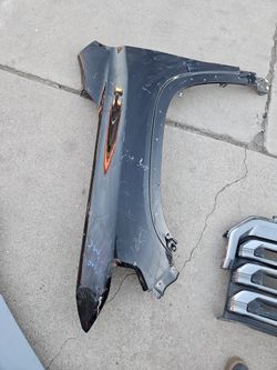 Gmc Acadia Left Fender Oem