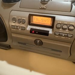 JVC Powered Subwoofer CD System RV-B90GY (Read Description)