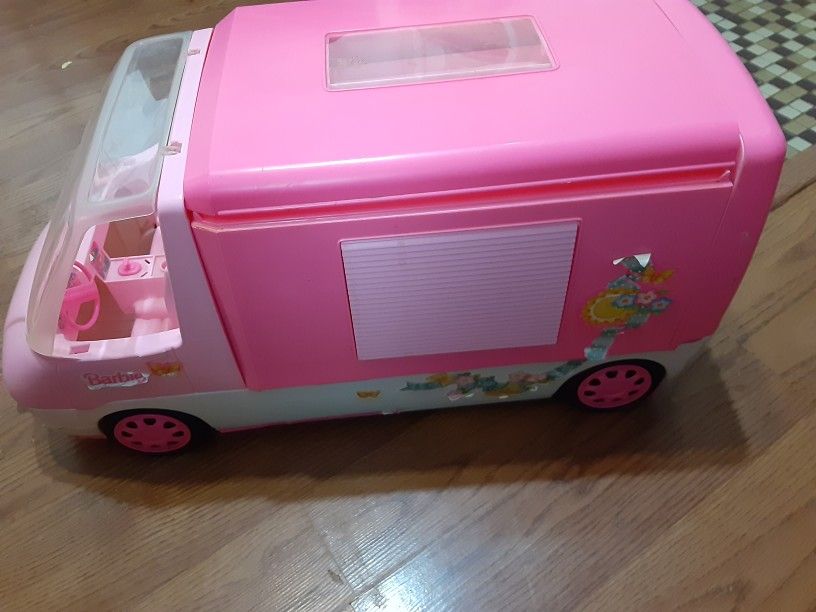 Vintage Barbie Camper And Accesories Plus Original  Manual