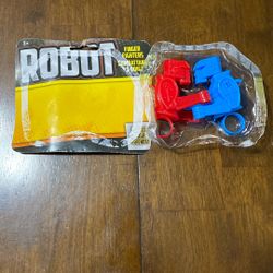 ROBOT Finger Fighters. Battle Your Friends Finger Game. Vintage.