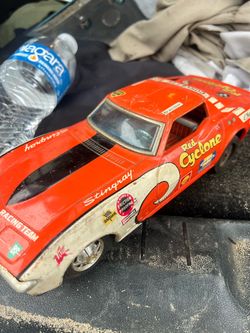 Taiyo tin corvette toy car