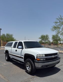 2000 Chevy Silverado 2500 4×4 w/ 6.0 LS