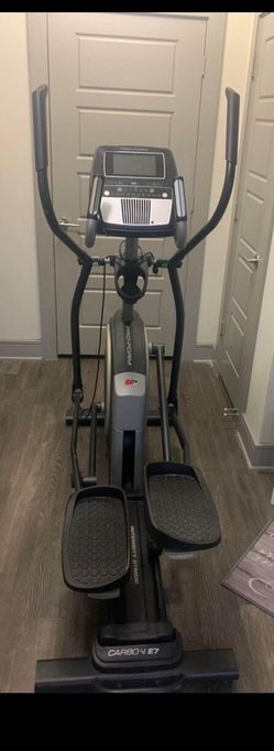 2021 Good Condition Pro-Form Carbon E7 Elliptical with Fan - Austin, TX