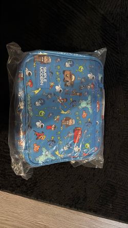 Simple modern Pixar lunch box NEW