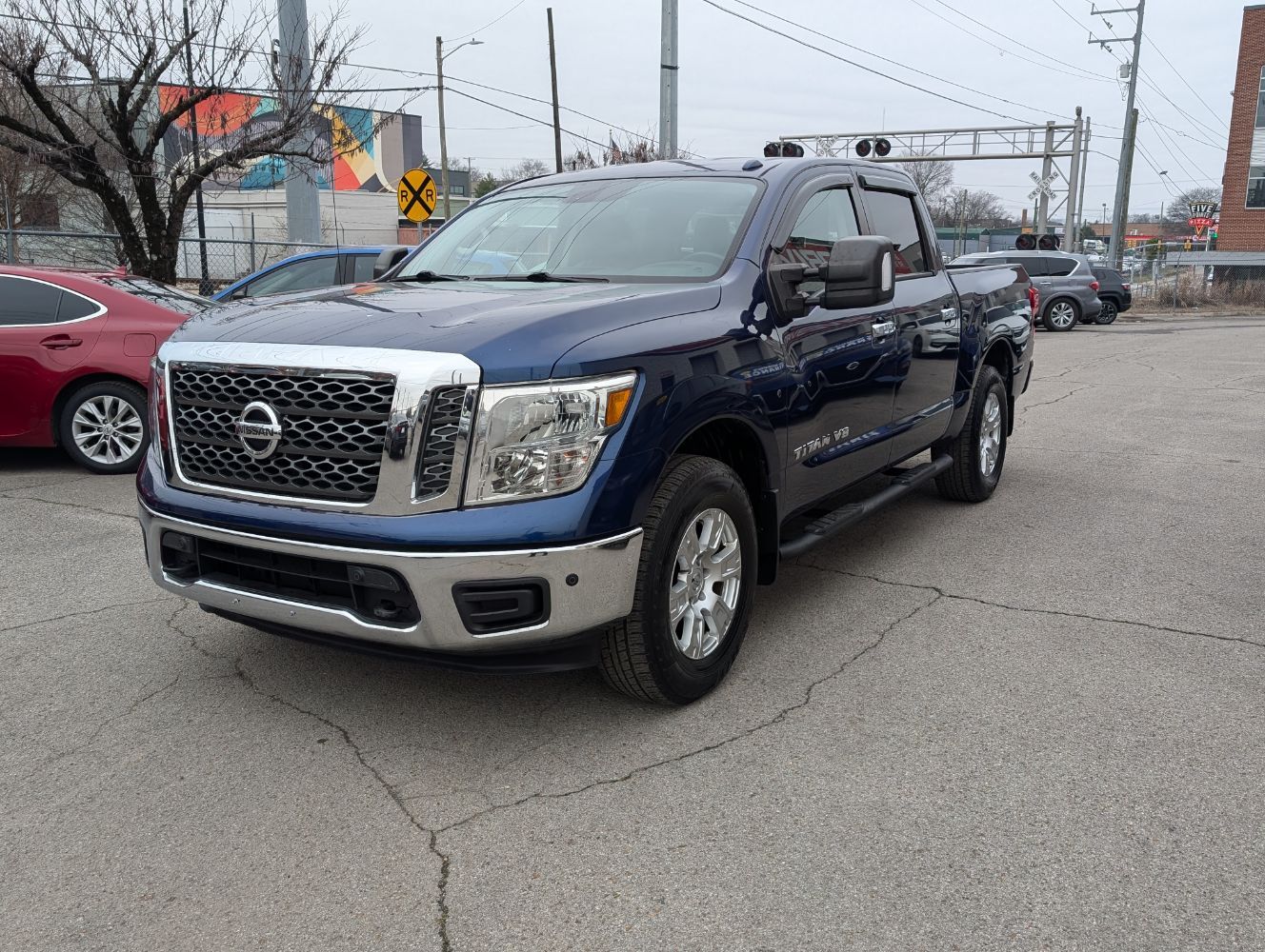 2018 Nissan TITAN