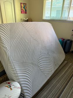 Full size mattress