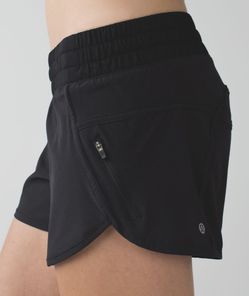 Lululemon Tracker Short Black 4-way Stretch Sz. 6
