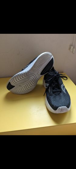 Running Shoe Women's 9.5