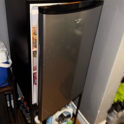 Whirlpool Mini Fridge
