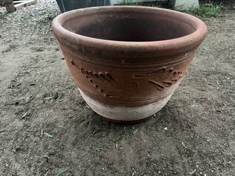 Clay pot