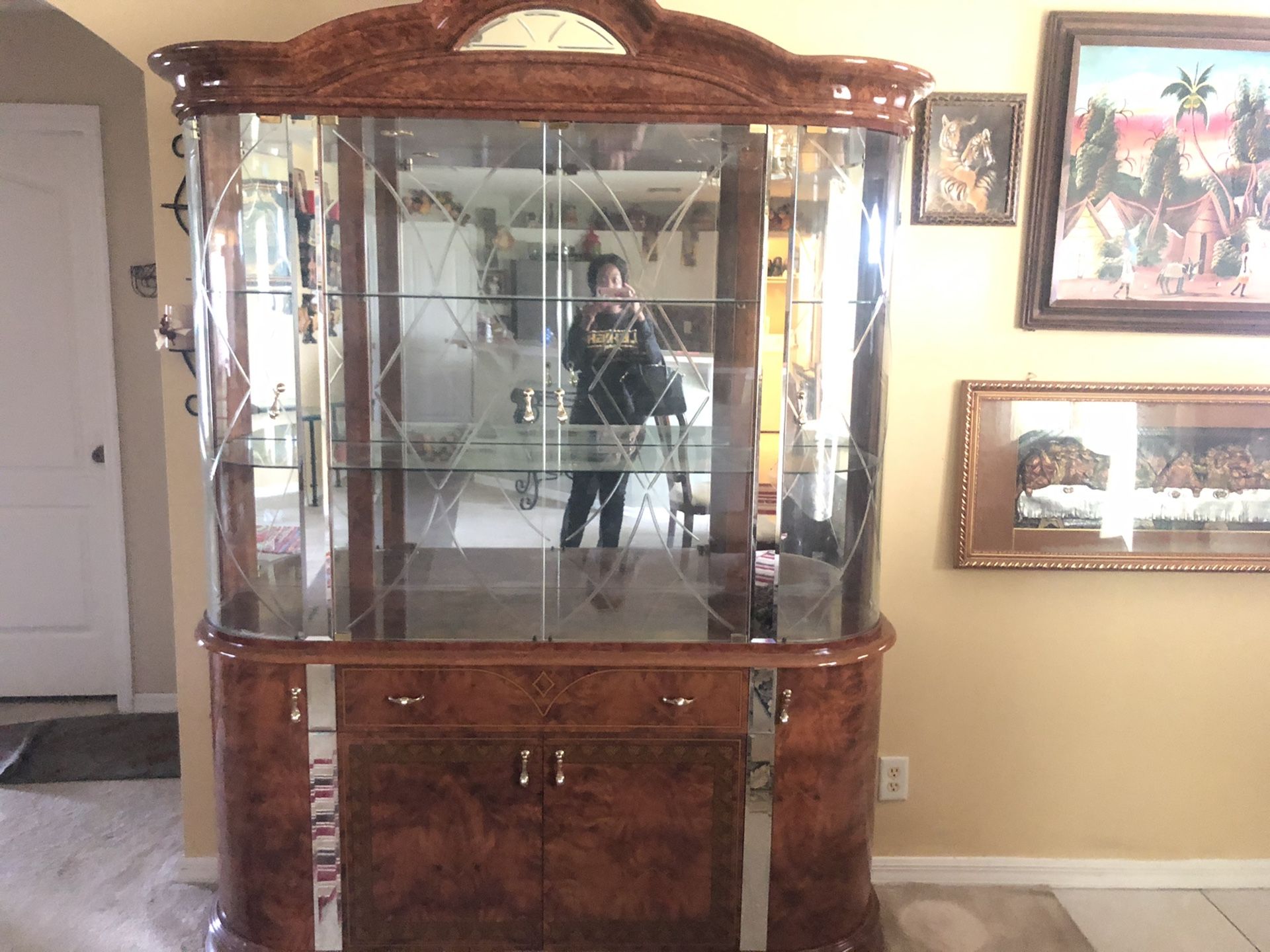 China cabinet
