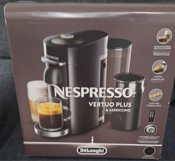 Nespresso Vertuo Plus Coffee and Espresso Maker by De'Longhi  with Aeroccino Milk Frother
