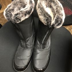 Women’s Ausland Snow Boots Sz 9.5