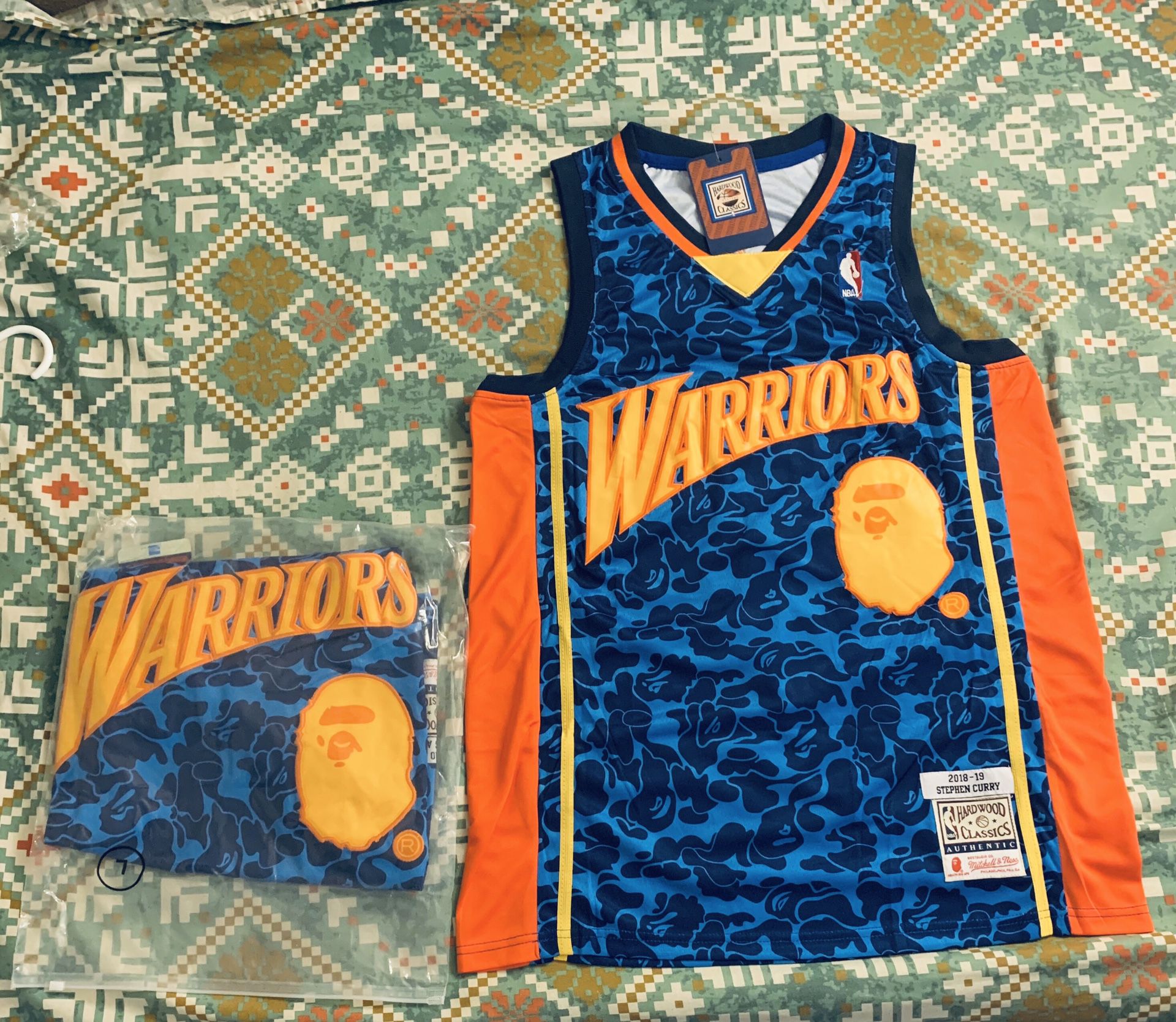 Stephen Curry Jersey Black 30 Large Golden State Warriors City Edition for  Sale in Lake Elsinore, CA - OfferUp