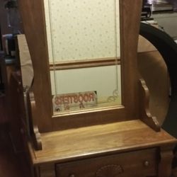 Very Nice Hall Tree Piece Of Furniture With Hooks And Storage