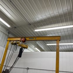 Spanco  Gantry Overhead Lift