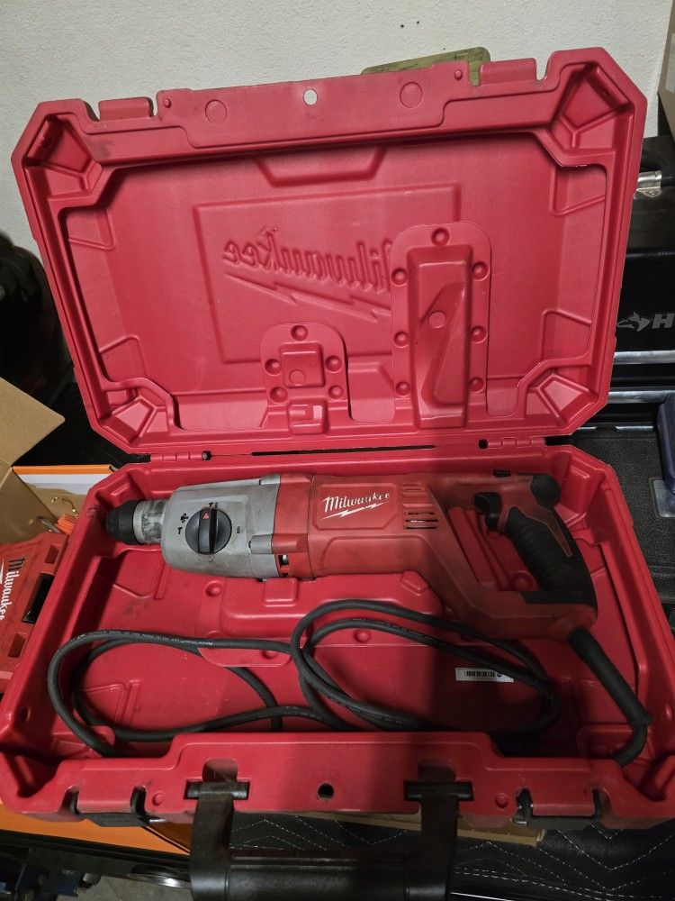 Milwaukee Hammer Drill 