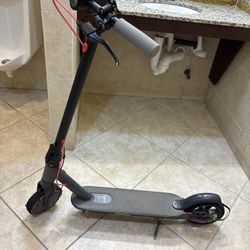 ES80 Electric Scooter Long Range High Speed Foldable Electric Scooter