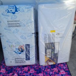 CRIB MATTRESS RIGHT SIDE AVAILABLE