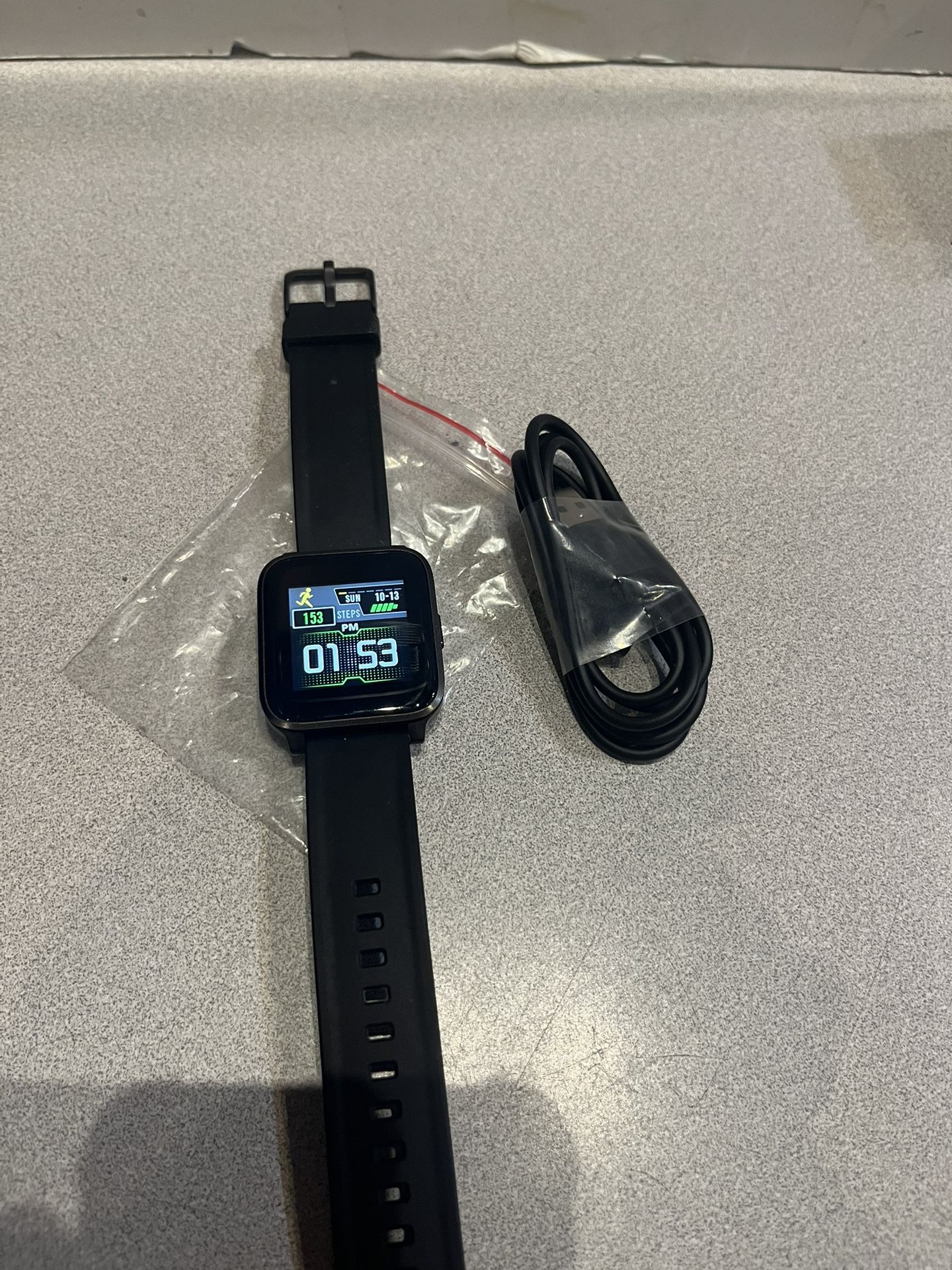 Smart wristband 3 Smartwatch fitness Tracker and health, Sleep, Steps tracking-Black Excellent 