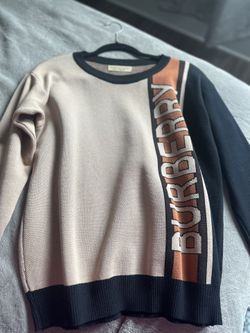 Suéter BB  New No Tags 