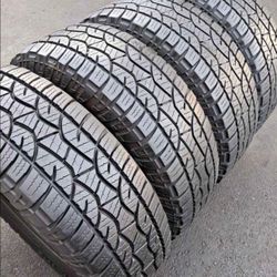275/70/18 Vendo Un Set De Llantas Marca Cooper Con Un 80% De Vida Las 4 Ya Instaladas Y Balanceadas 
