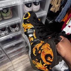 Nike Foamposites SUPREME Size 10