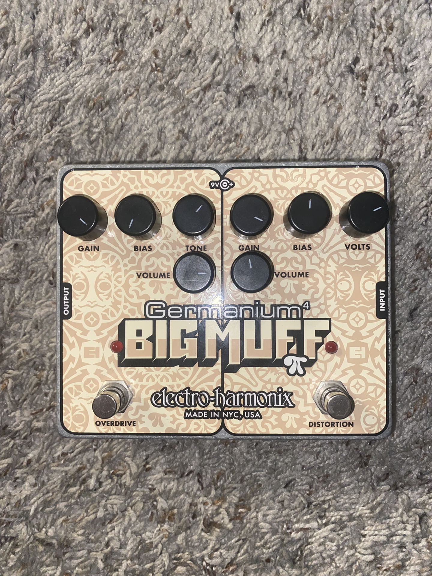 Big Muff Fuzz / Overdrive Guitar Pedal