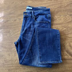 Levi’s Med Wash blue Mid Rise Stretch Skinny Denim Jeans Size 10