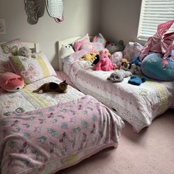 Pottery Barn Girls Room 