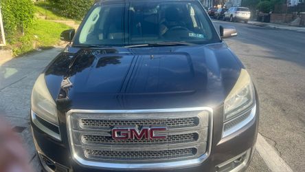 2016 GMC Arcadia SLT 7500$