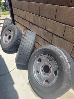 Ford 8 lug rims and tires